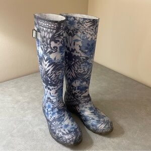 Kamik Blue Floral Rubber Rain Boots